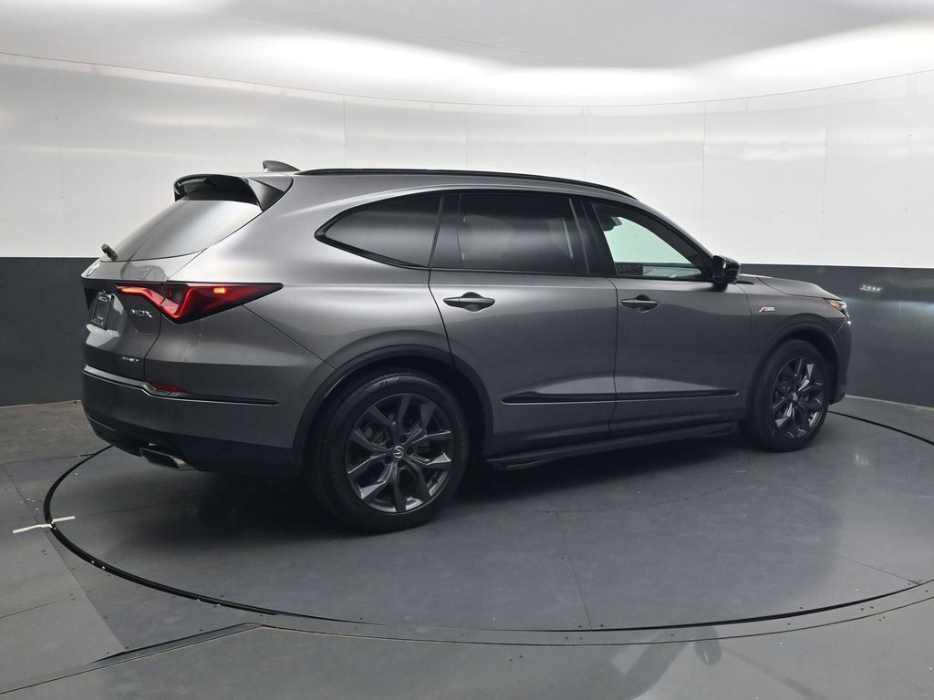 Used 2023 Acura MDX A-Spec AWD/4WD image 4