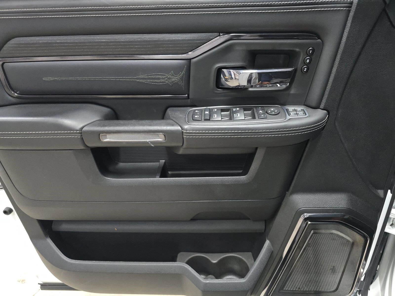 Used 2024 RAM 3500 Limited w/ Night Edition image 10