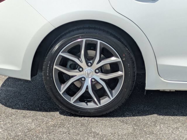 Used 2021 Acura ILX w/ Premium Package FWD image 11