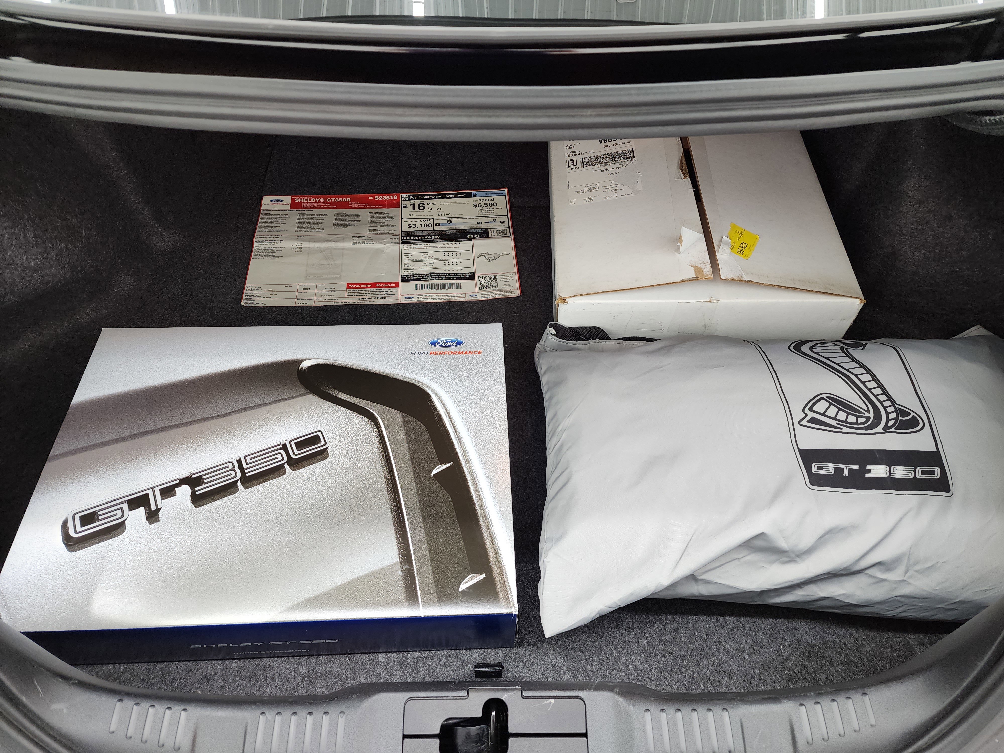 Used 2016 Ford Mustang Shelby GT350R w/ GT350R Equipment Group 920A image 25