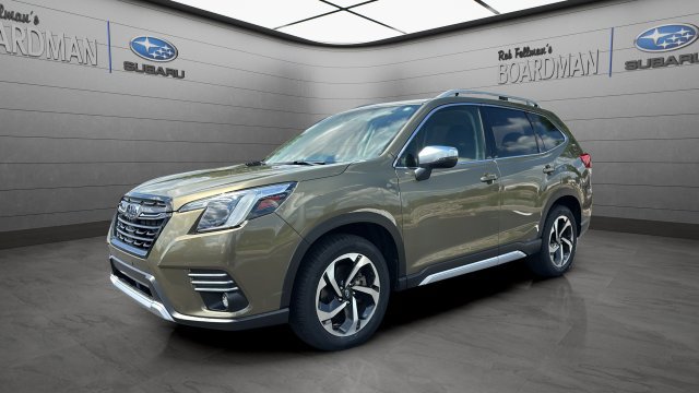 Used 2023 Subaru Forester Touring AWD/4WD image 10