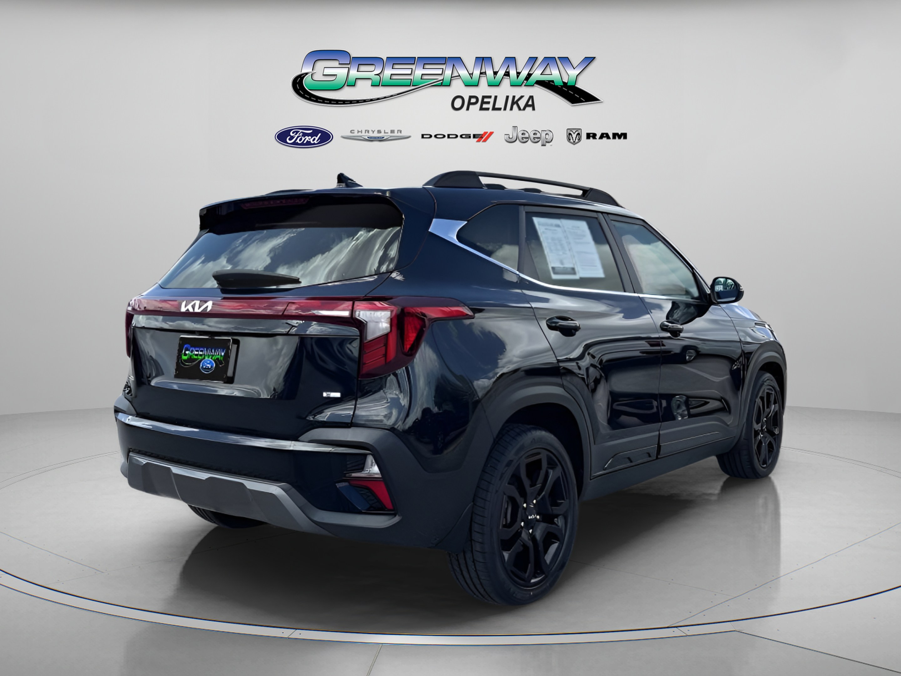 Used 2024 Kia Seltos X-Line AWD/4WD image 11