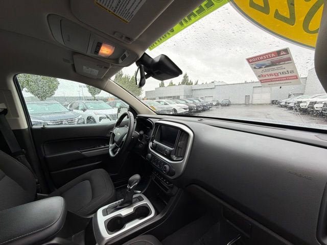 Used 2022 Chevrolet Colorado LT w/ Safety Package AWD/4WD image 18