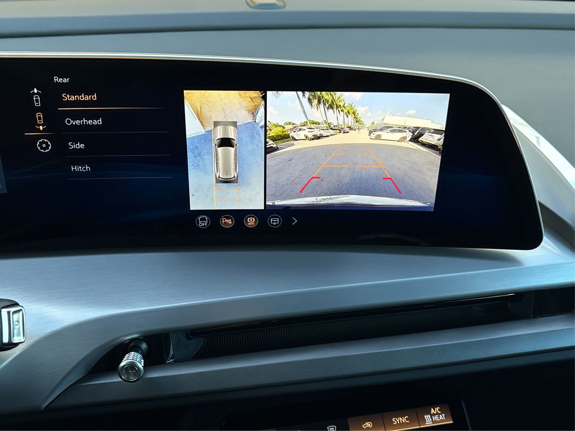 New 2026 Cadillac Vistiq Luxury image 25