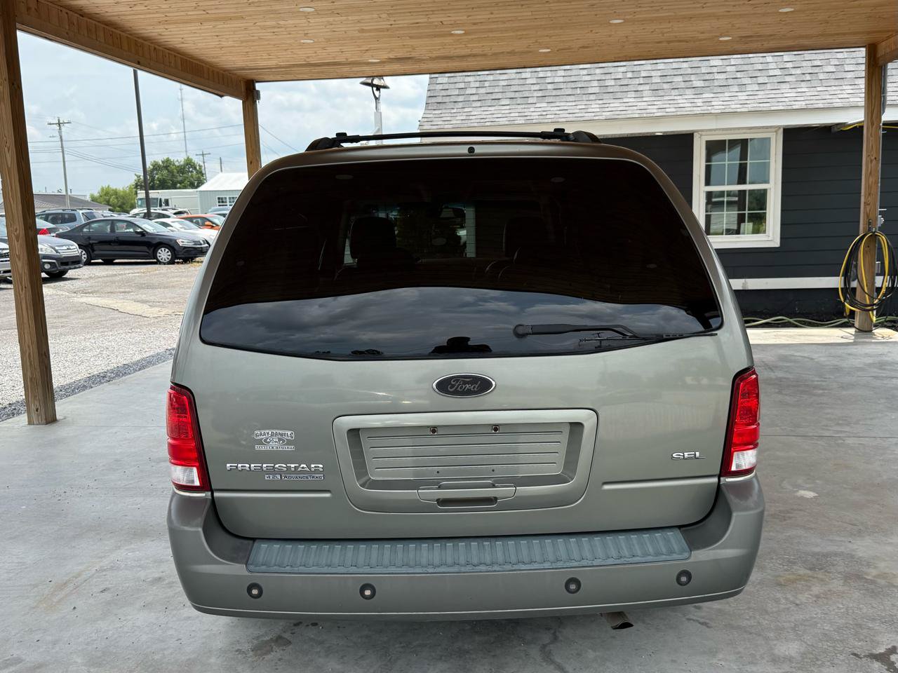 Used 2005 Ford Freestar SEL FWD image 60