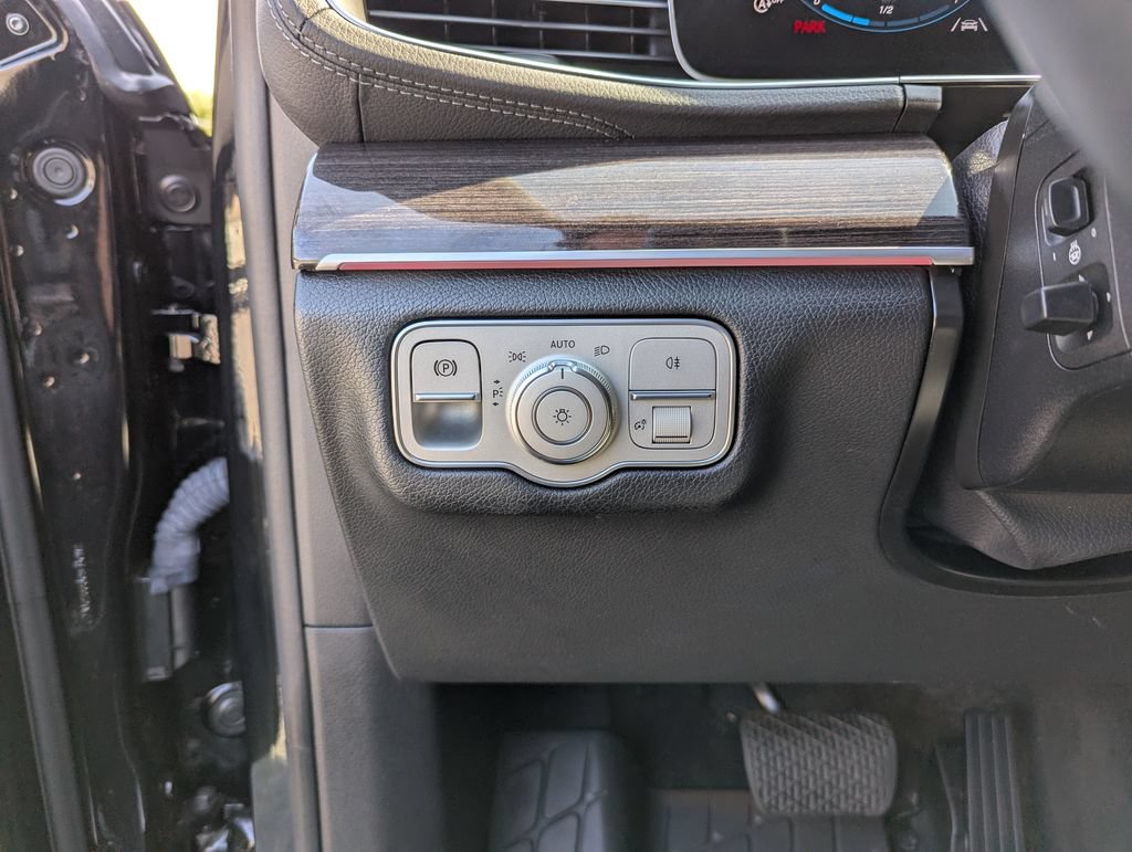 Used 2022 Mercedes-Benz GLS 450 4MATIC image 15