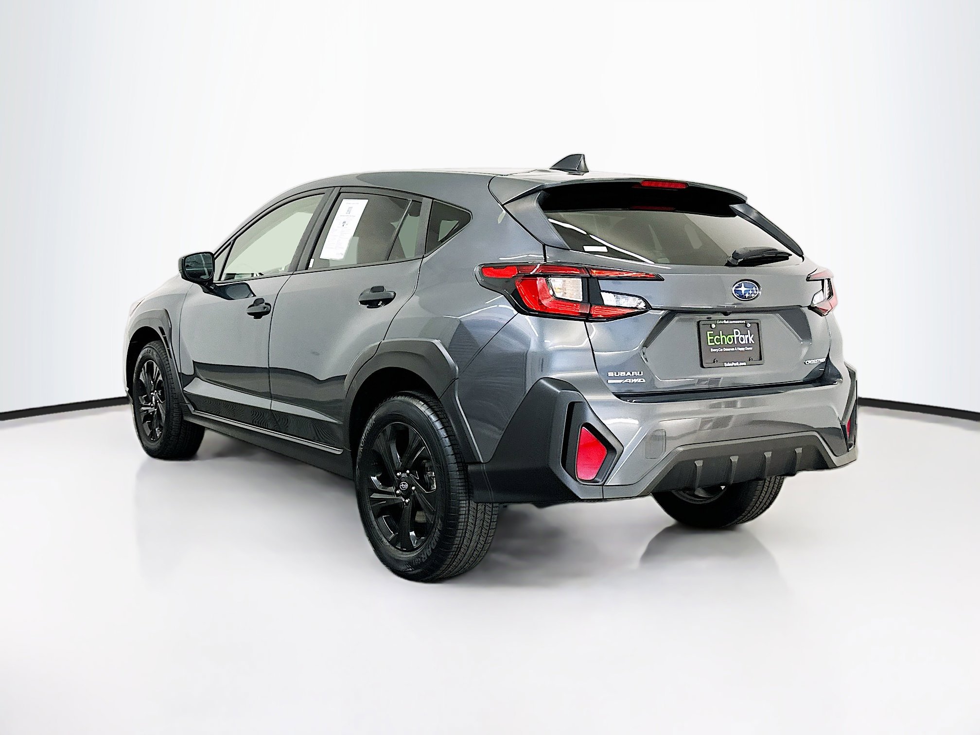 Used 2024 Subaru Crosstrek 2.0i image 5