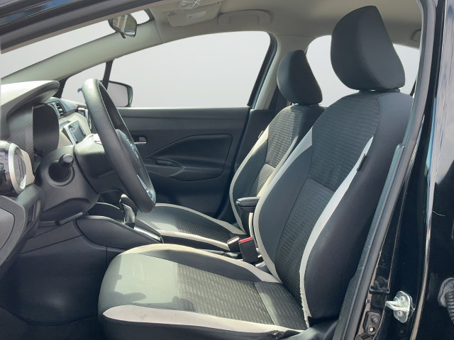 Used 2020 Nissan Versa SV FWD image 19