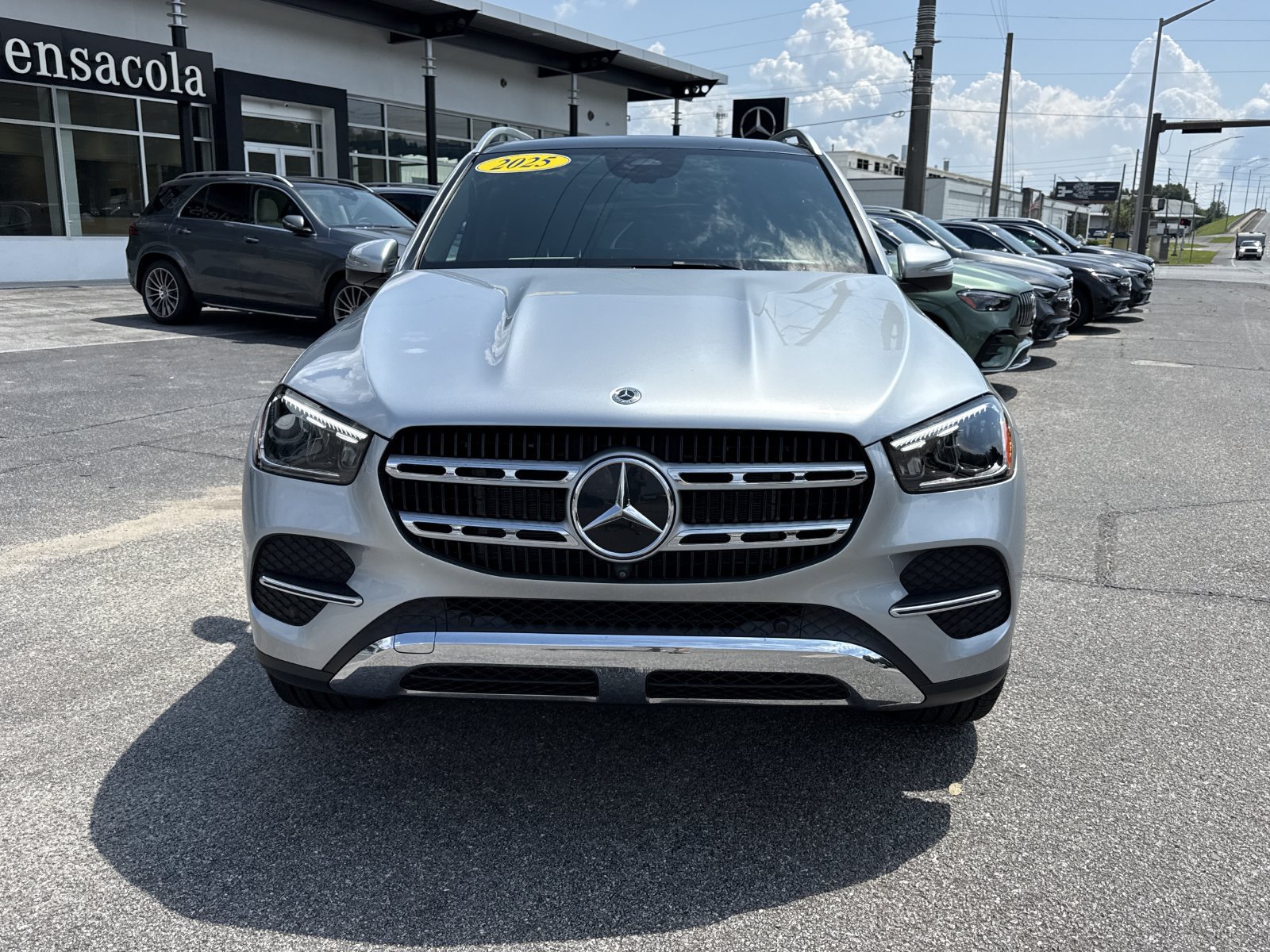 Certified 2025 Mercedes-Benz GLE 350 4MATIC image 8
