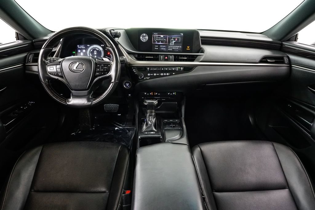 Used 2020 Lexus ES 300h 300h w/ Premium Package image 28