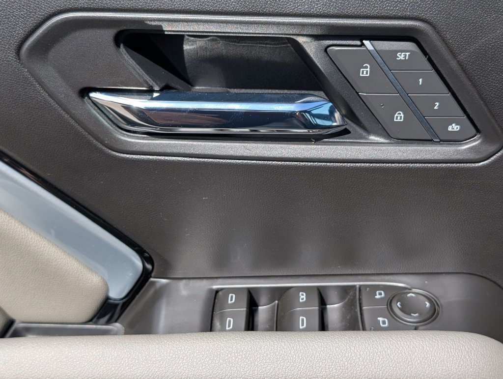 New 2026 Chevrolet Colorado ZR2 AWD/4WD image 11