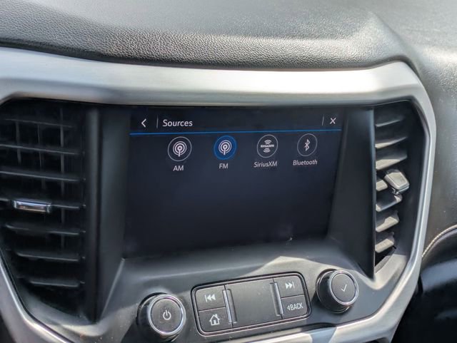 Used 2023 GMC Acadia SLE w/ Driver Convenience Package image 23