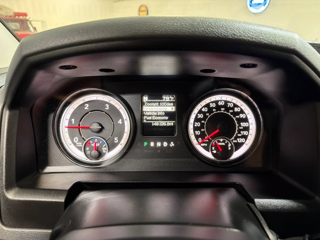 Used 2018 RAM 2500 SLT AWD/4WD image 18