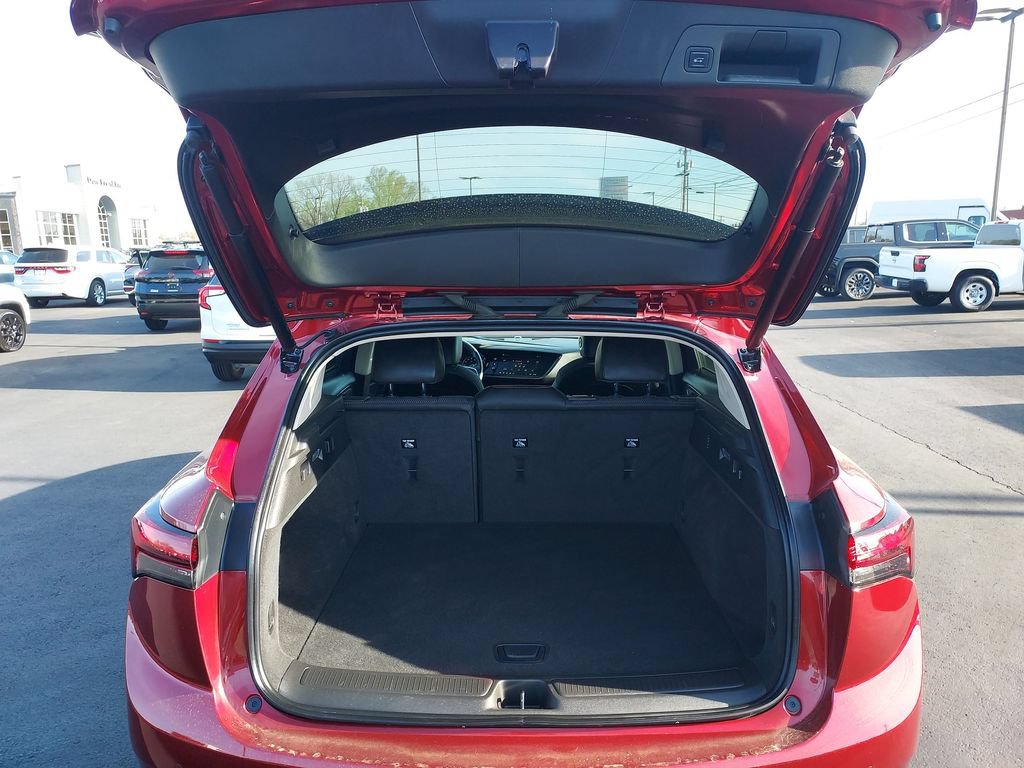 Used 2022 Buick Envision Preferred FWD image 28