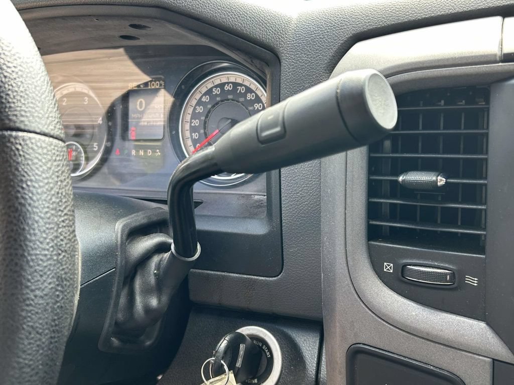 Used 2016 RAM 3500 Tradesman w/ Chrome Appearance Group AWD/4WD image 28