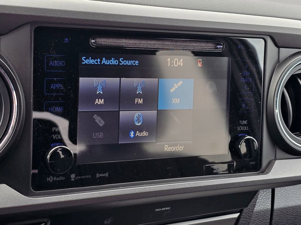 Used 2019 Toyota Tacoma TRD Sport w/ Technology Package image 21