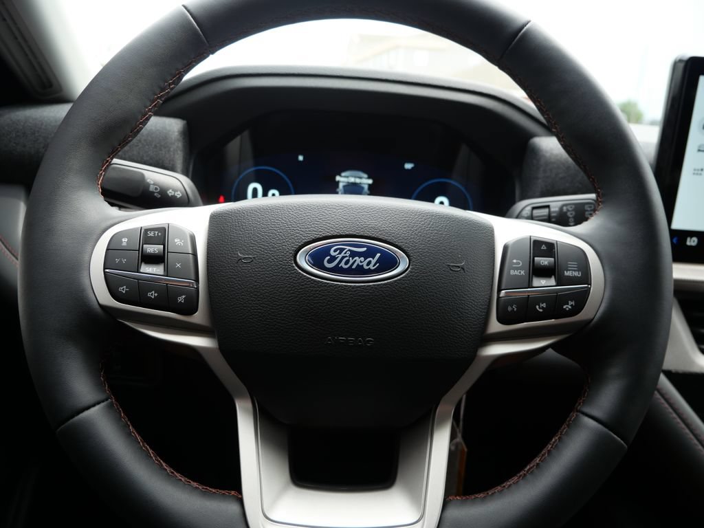 New 2026 Ford Explorer Active w/ Active Comfort Package AWD/4WD image 25