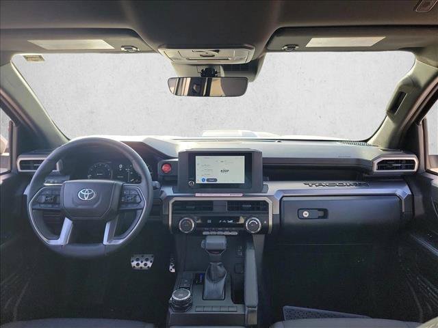 Used 2025 Toyota Tacoma TRD Sport AWD/4WD image 14