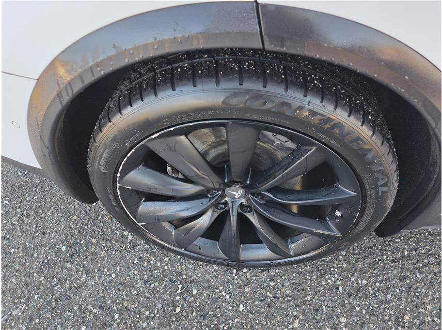 Used 2016 Tesla Model X 90D image 9