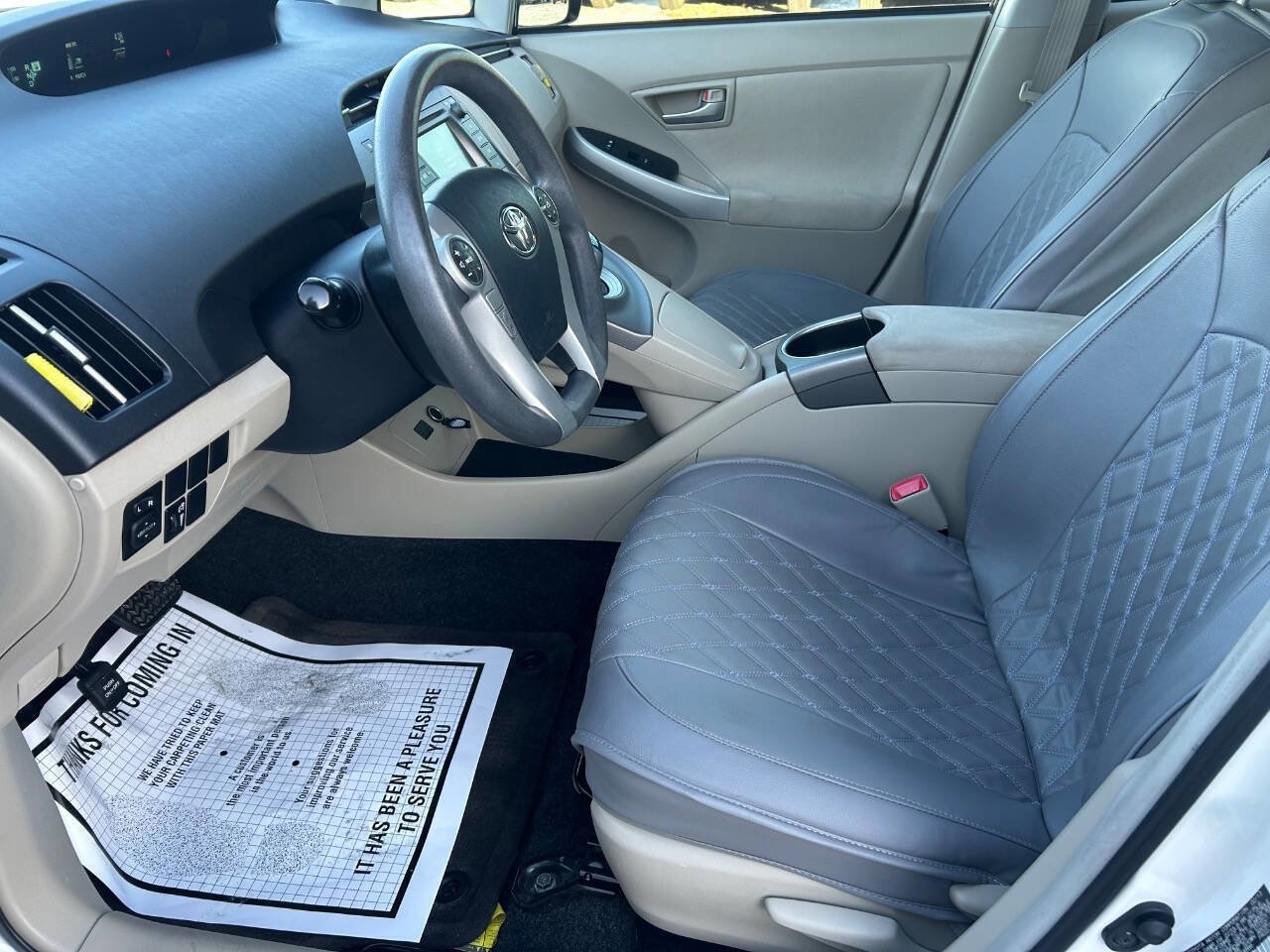 Used 2013 Toyota Prius Two image 15