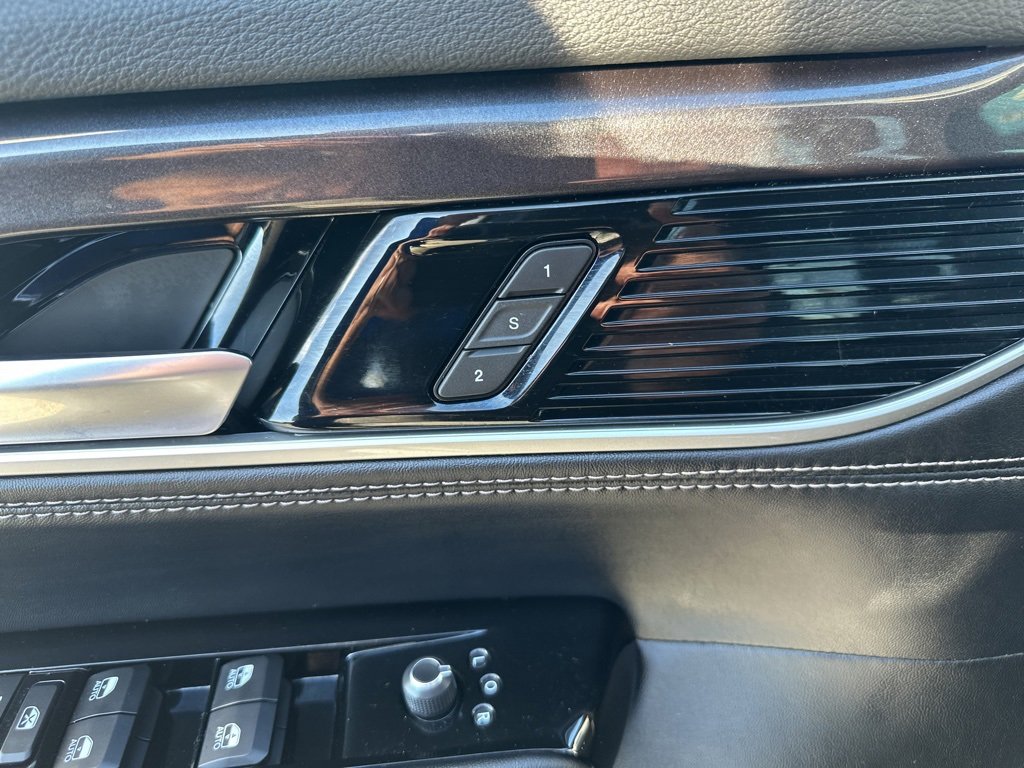 Used 2023 Jeep Wagoneer Base image 21