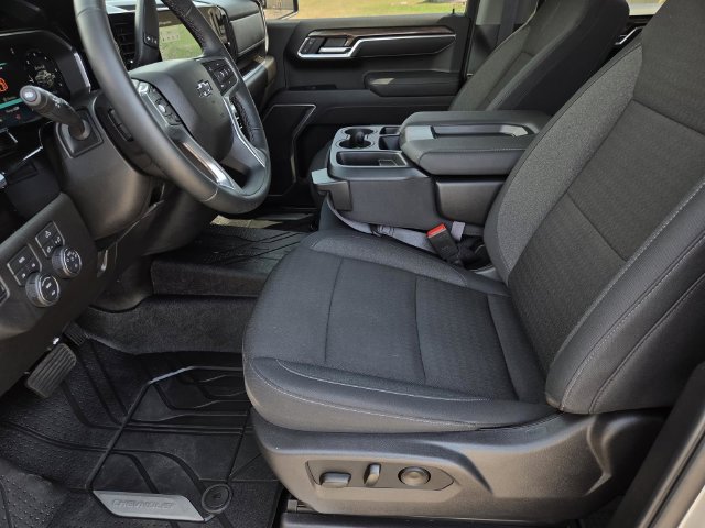 Used 2026 Chevrolet Silverado 1500 RST w/ RST Select Package AWD/4WD image 25