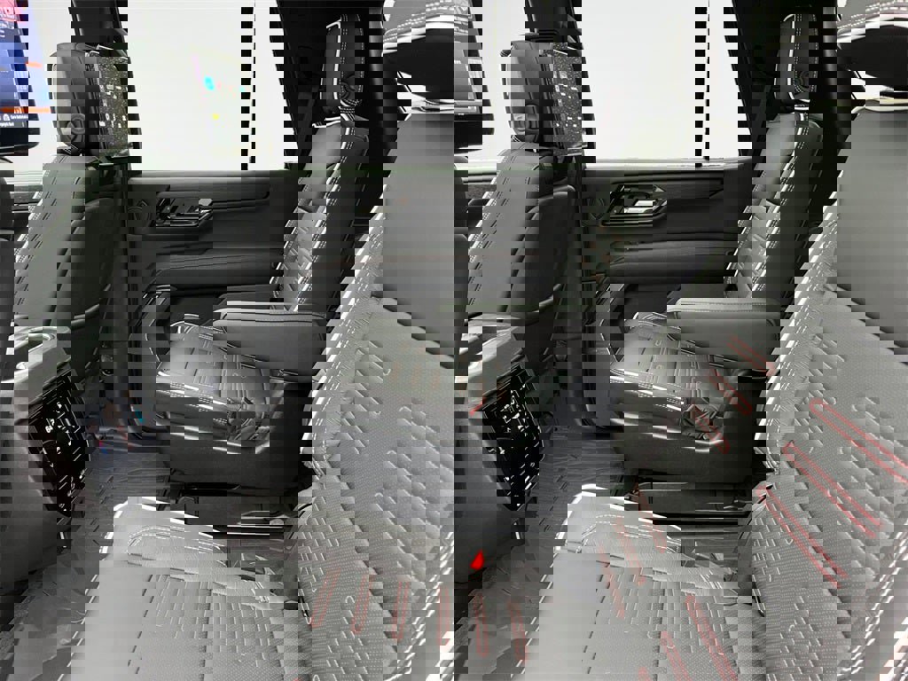 Used 2025 GMC Yukon AT4 Ultimate w/ LPO, Floor Liner Package image 14