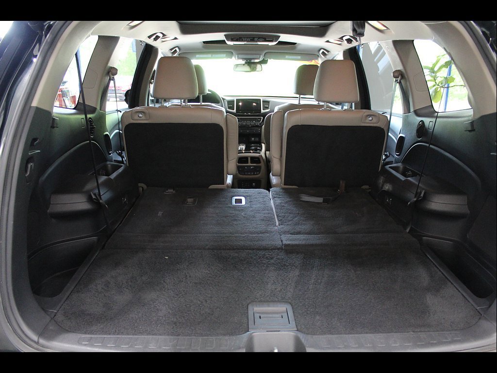 Used 2016 Honda Pilot Elite image 19