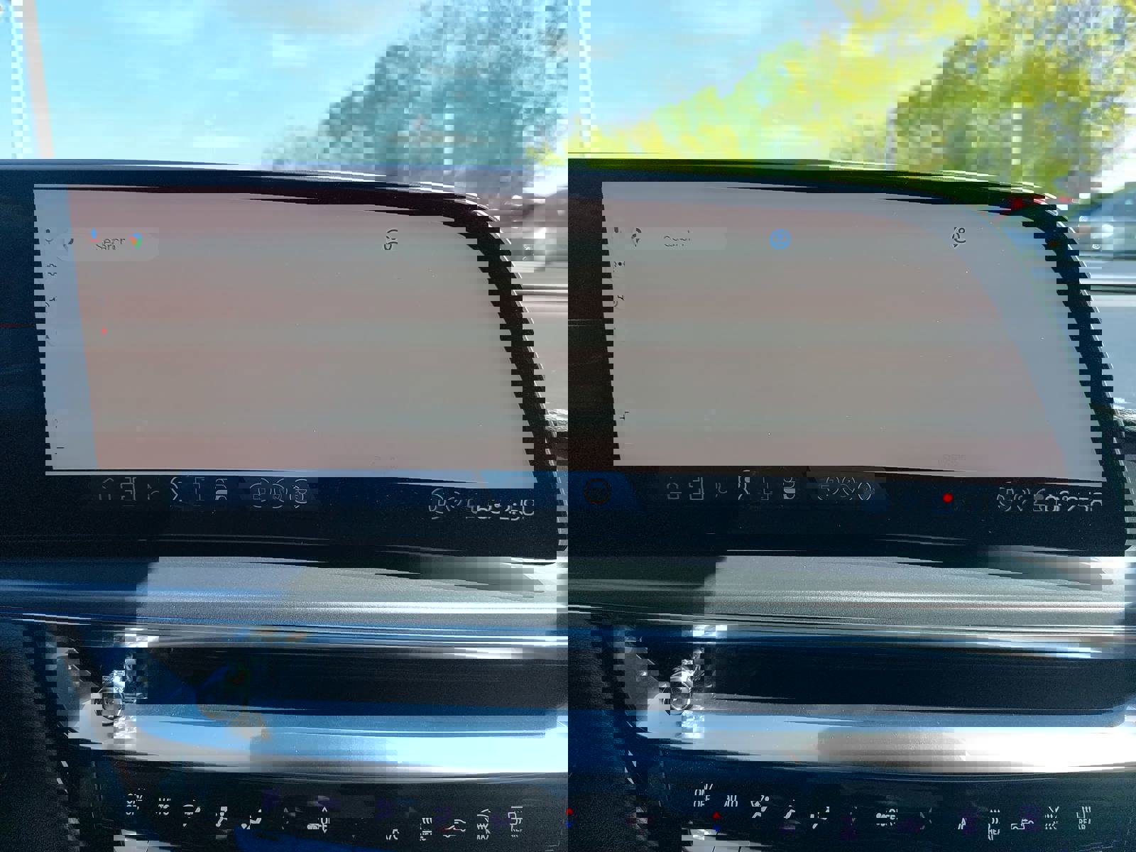 Used 2024 Cadillac Lyriq Tech w/ Driver Assist Package image 25