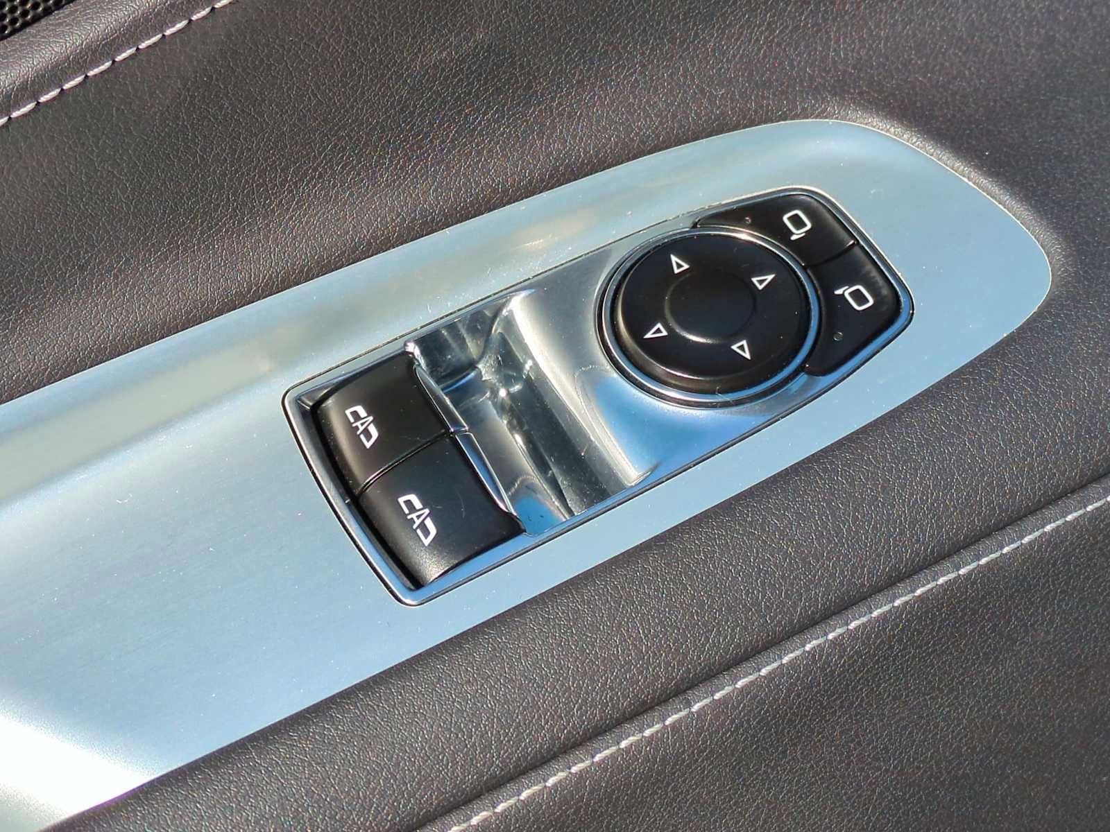 Used 2020 Chevrolet Corvette Stingray Coupe w/ Z51 Performance Package image 22