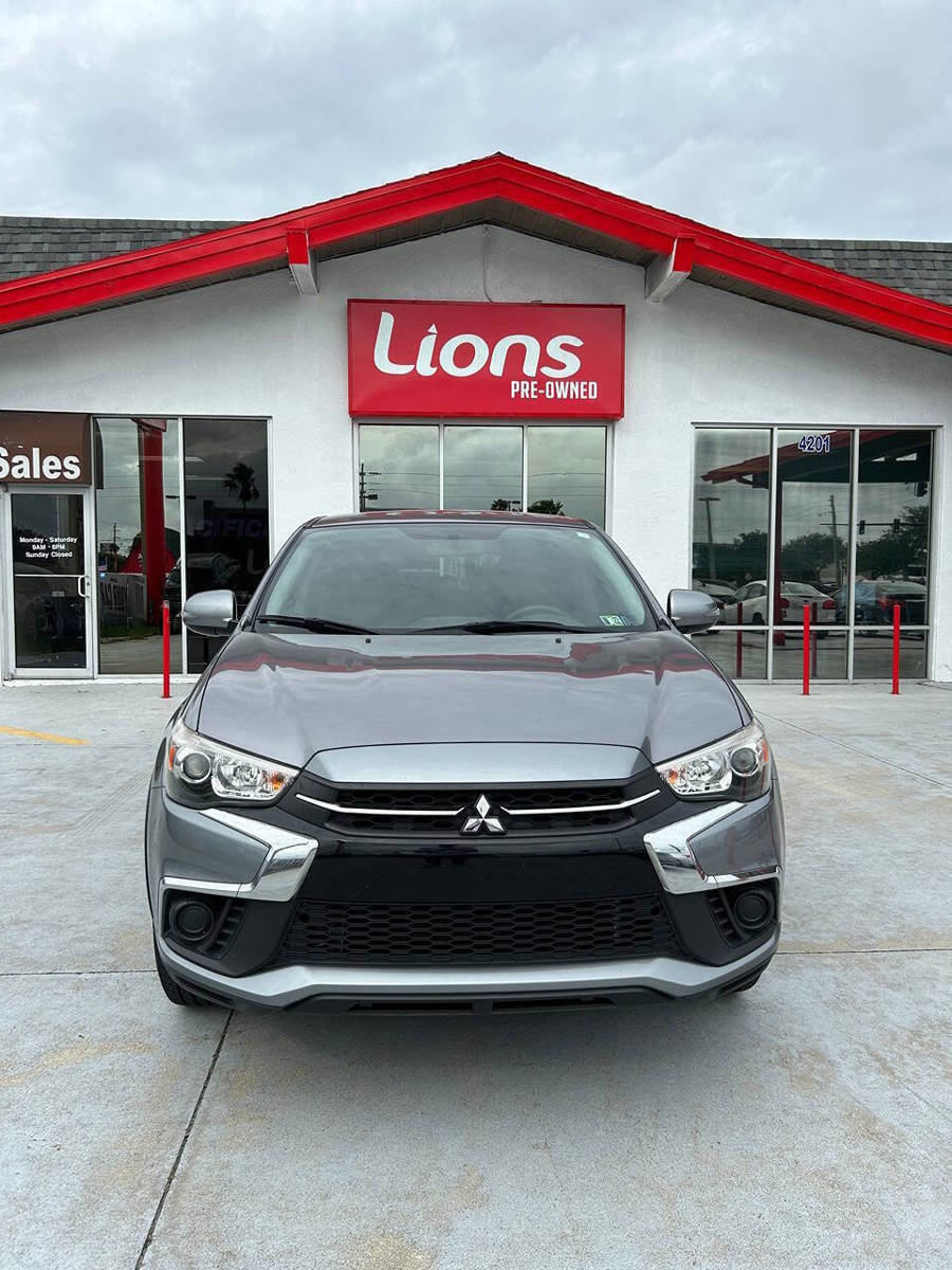 Used 2019 Mitsubishi Outlander Sport ES FWD image 1