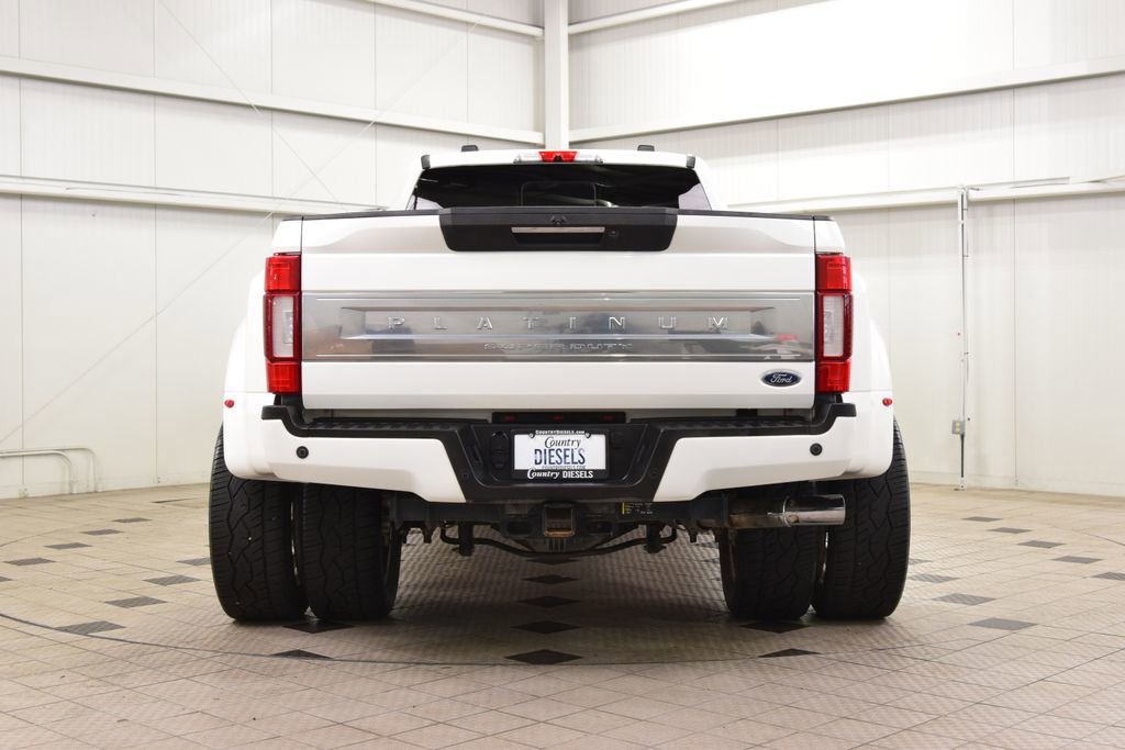 Used 2022 Ford F350 Platinum image 6