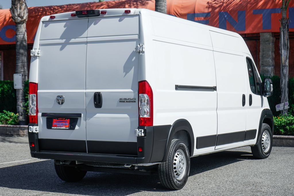 Used 2025 RAM ProMaster 2500 w/ Convenience Group FWD image 10