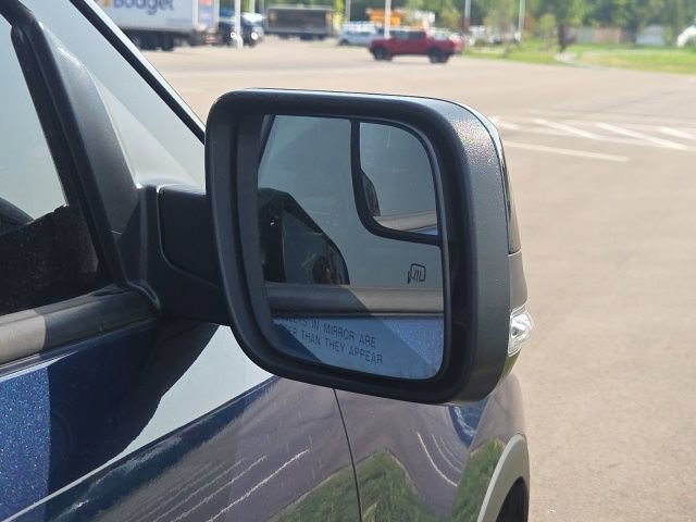 Used 2016 Ford Explorer XLT AWD/4WD image 6