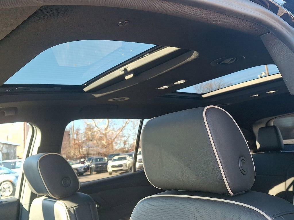 Used 2023 Chevrolet Traverse Premier w/ LPO, Floor Liner Package image 14