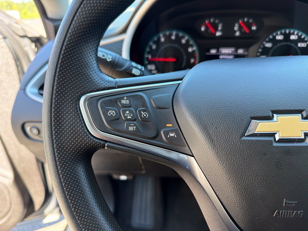 Used 2025 Chevrolet Malibu LT FWD image 20