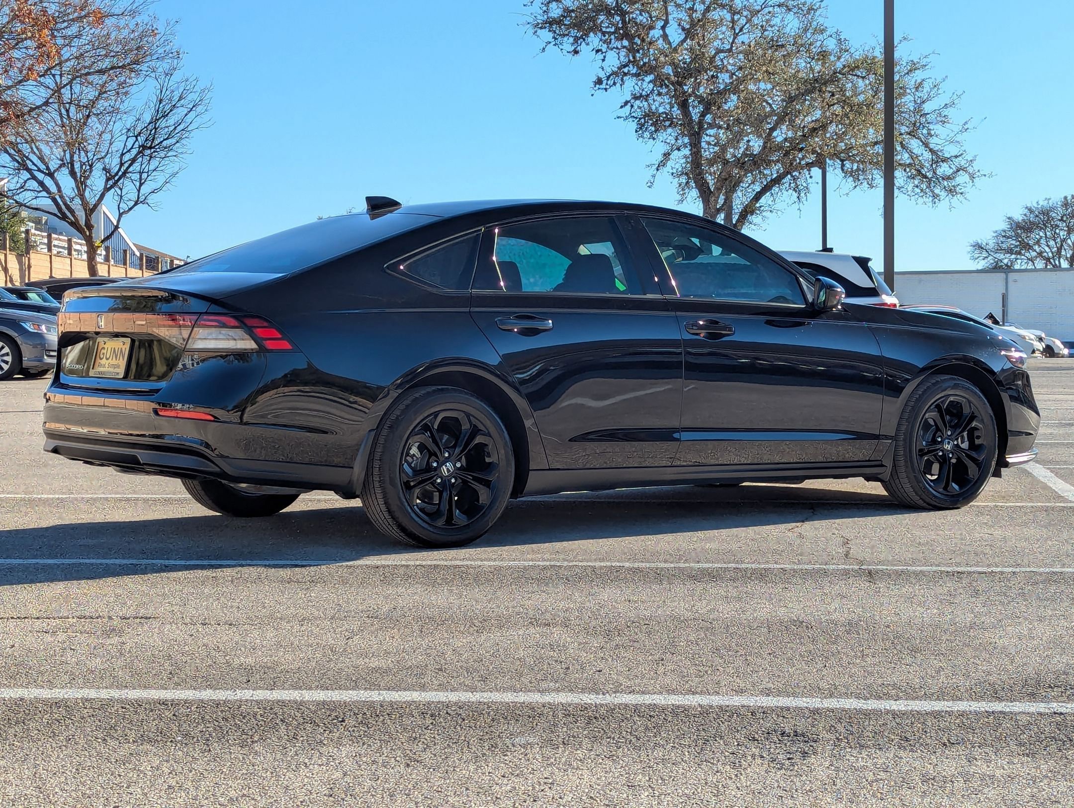 Used 2025 Honda Accord SE image 4