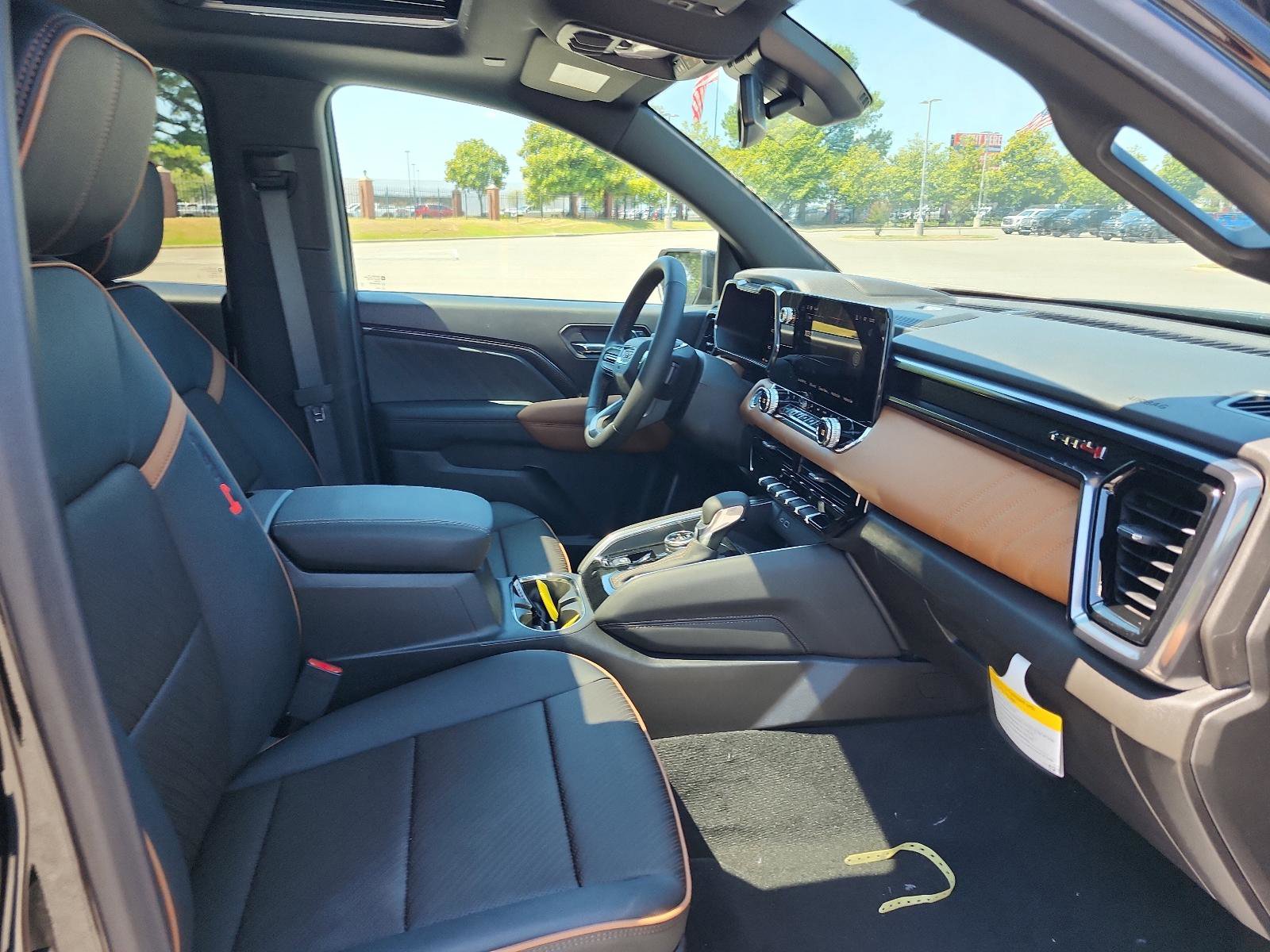 New 2026 GMC Canyon AT4 w/ Technology Plus Package image 6