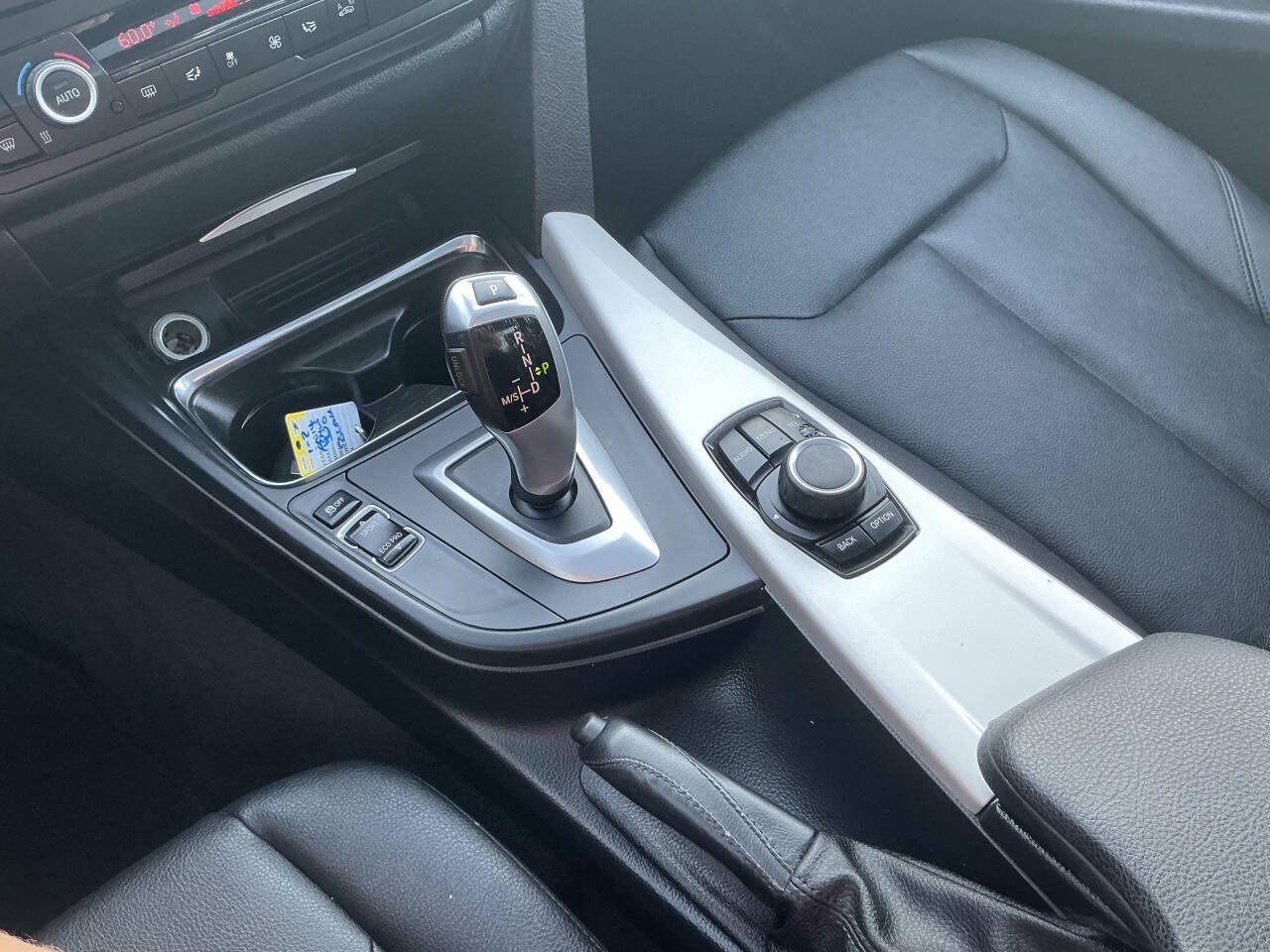Used 2014 BMW 320i xDrive Sedan AWD/4WD image 23