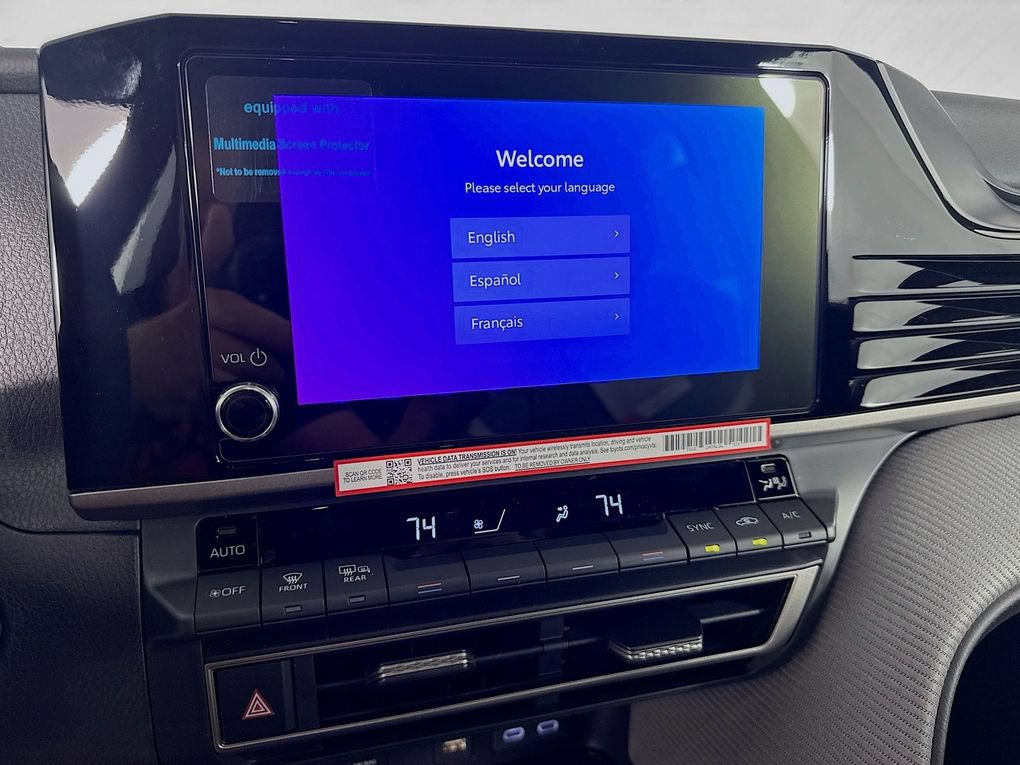 Used 2026 Toyota Camry SE FWD image 19