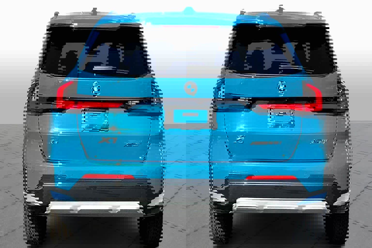 Certified 2025 BMW X1 xDrive28i image 4