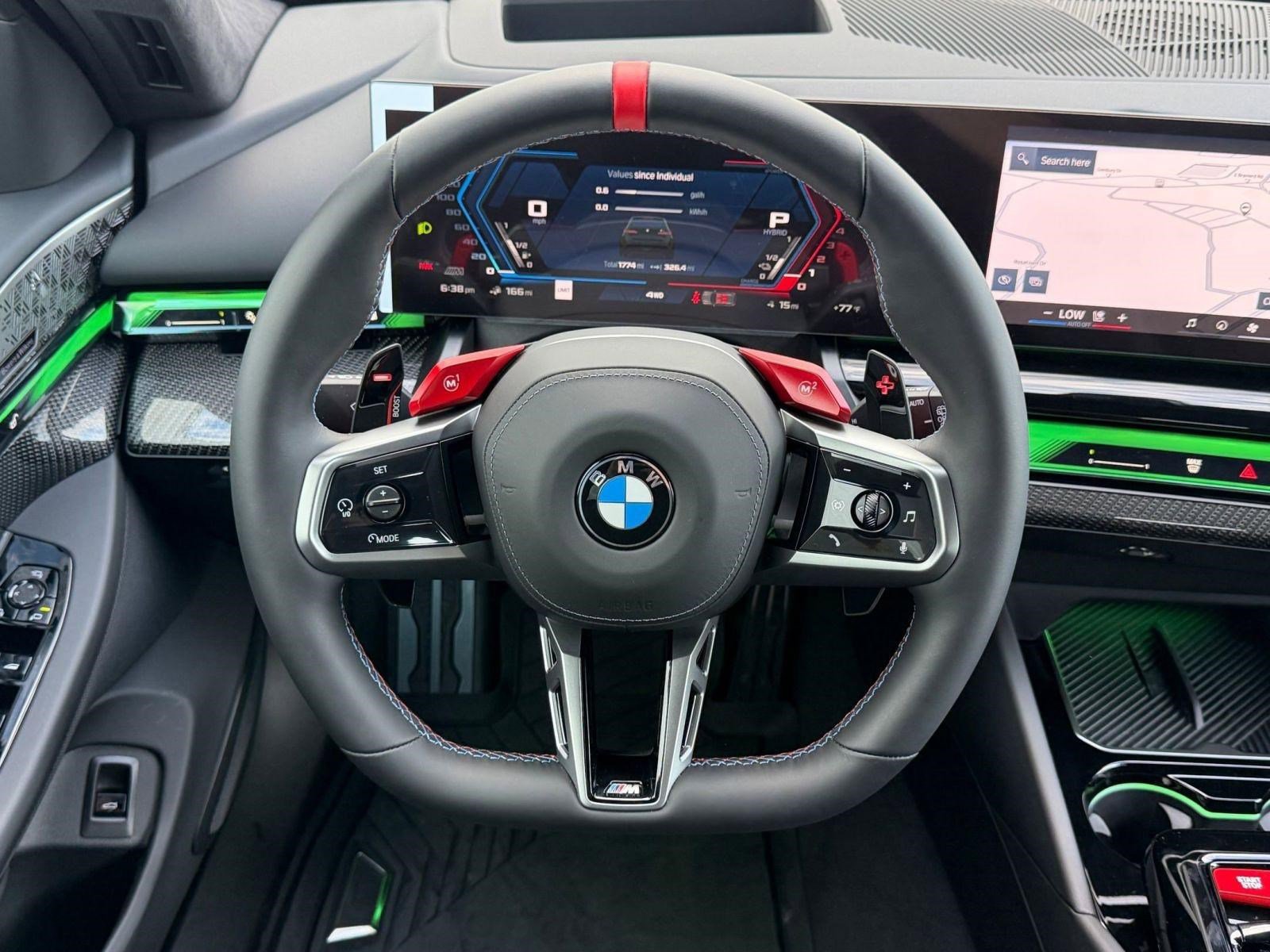Used 2026 BMW M5 Touring w/ Executive Package AWD/4WD image 16