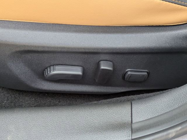 New 2025 Nissan Sentra SV w/ SV Premium Package FWD image 15