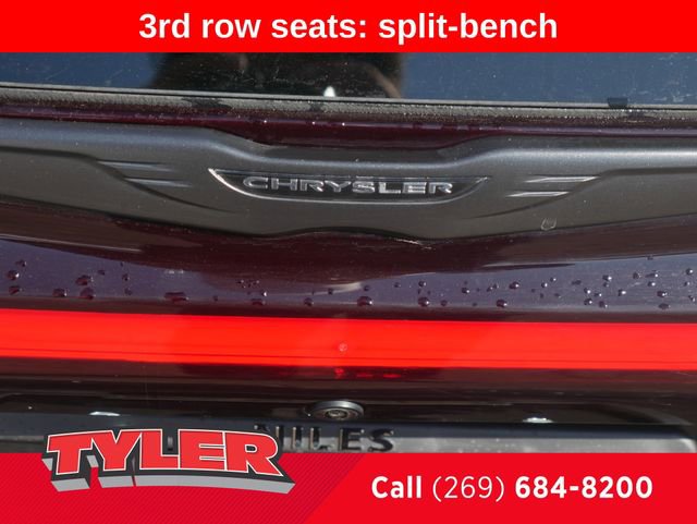 Certified 2025 Chrysler Pacifica Limited image 17