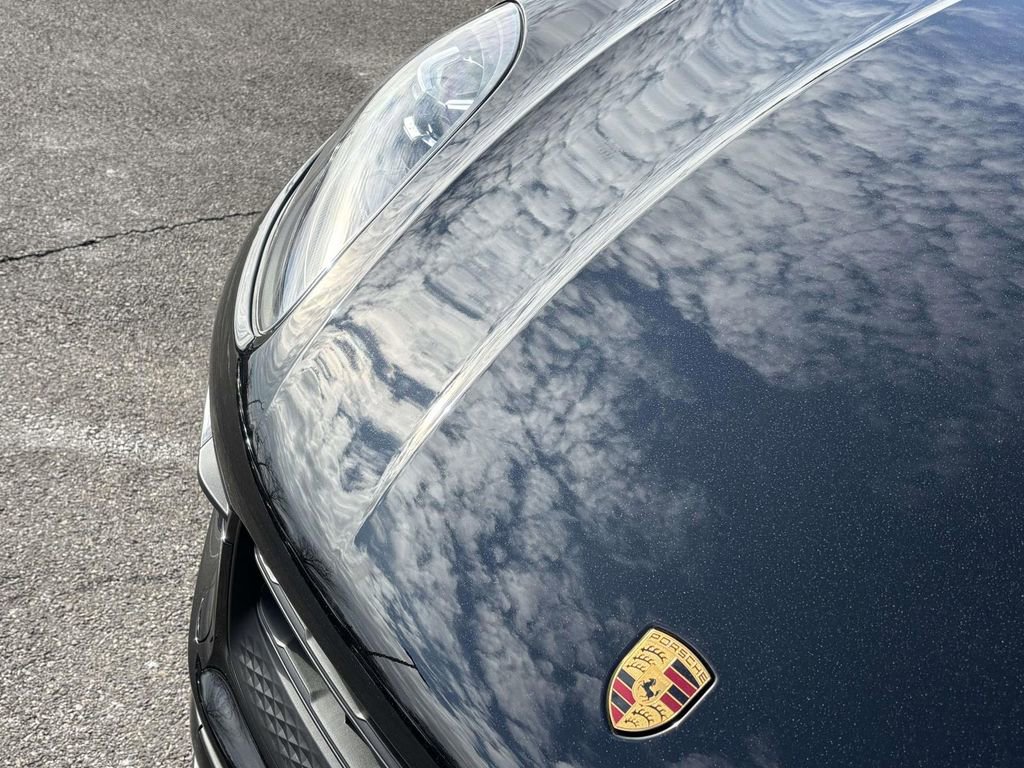 New 2026 Porsche Macan image 15