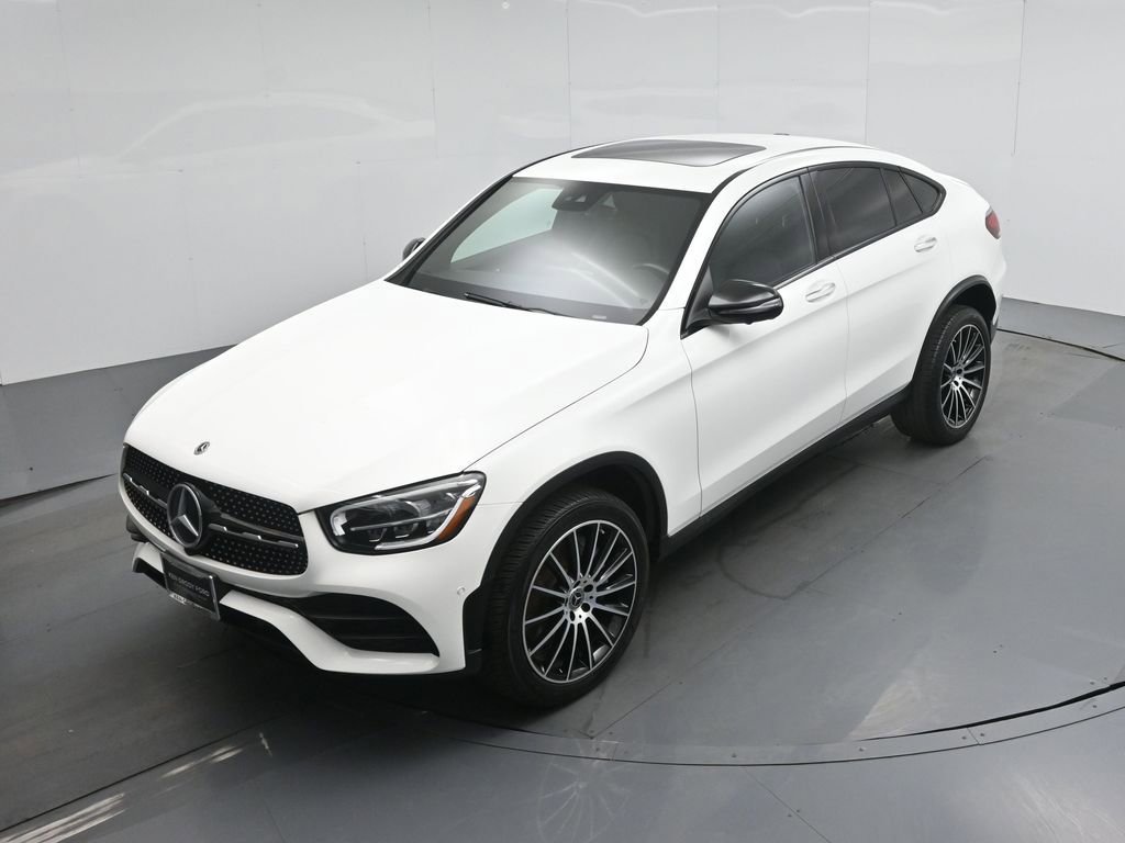 Used 2023 Mercedes-Benz GLC 300 4MATIC Coupe image 35
