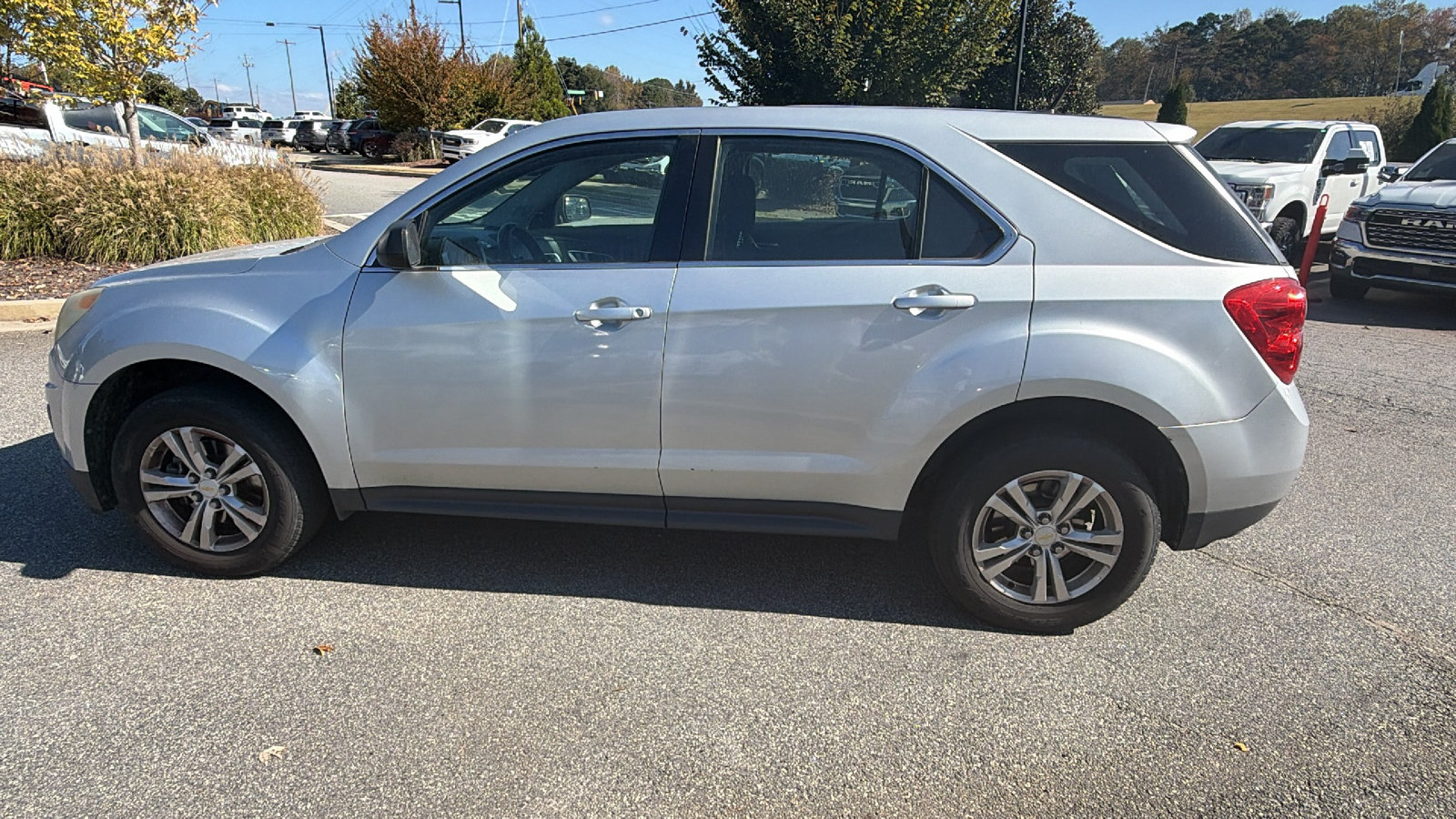Used 2012 Chevrolet Equinox LS FWD image 11