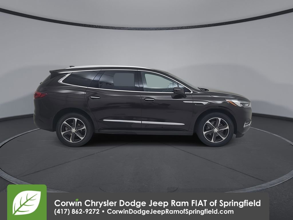 Used 2018 Buick Enclave Essence FWD image 17