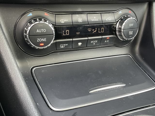 Used 2018 Mercedes-Benz CLA 250 image 19