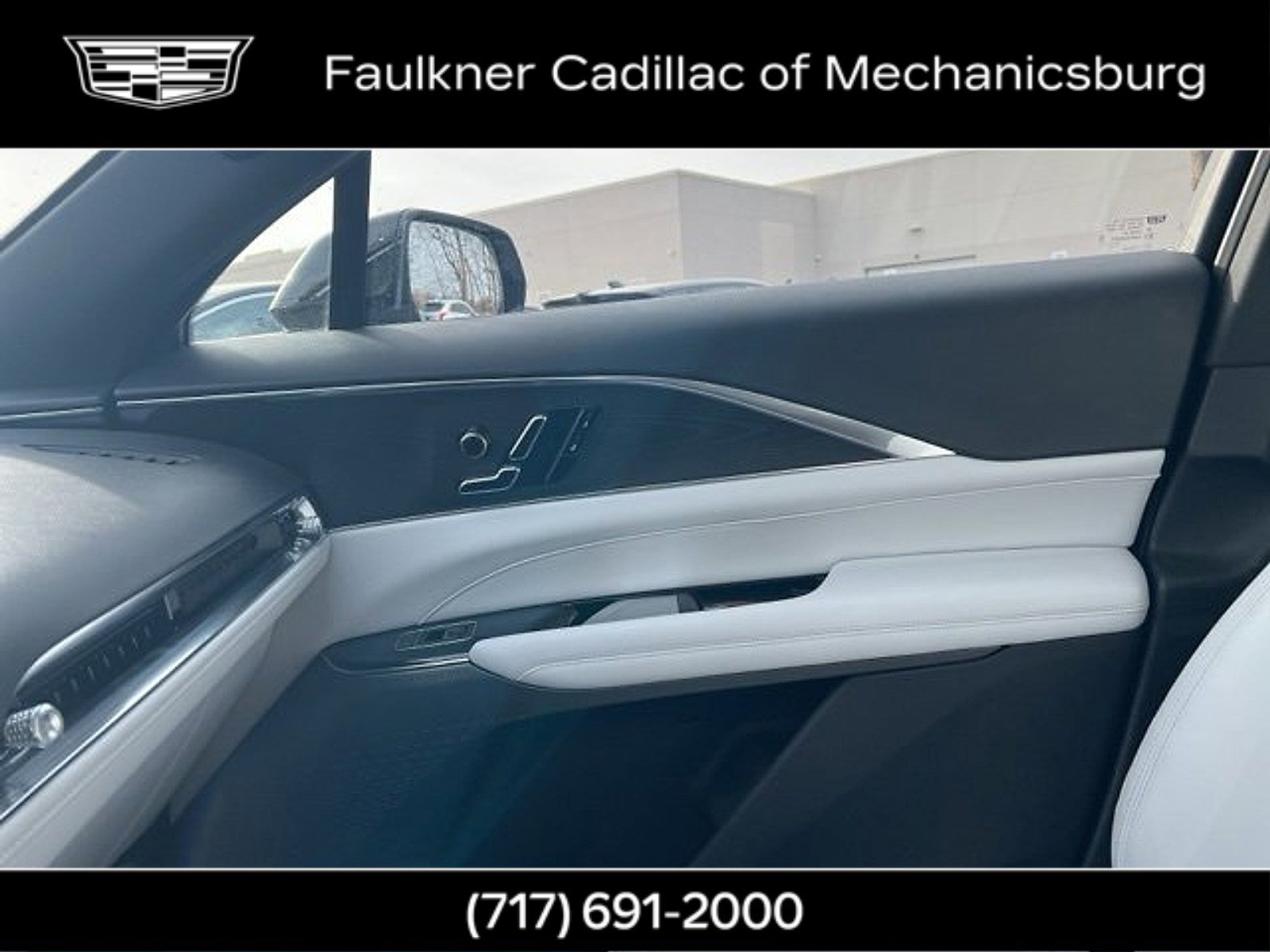 Certified 2024 Cadillac Lyriq Luxury image 25